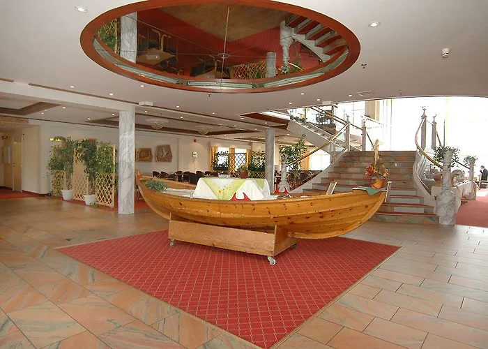 Отель Rognan Hotel 3*